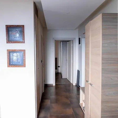 G6 Apartment *