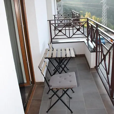 G6 Apartment